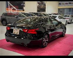 نیسان مەگزیما